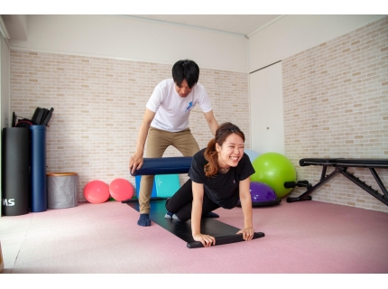 大津市パーソナルジム体幹ダイエット専門CRIAR(クリアー)