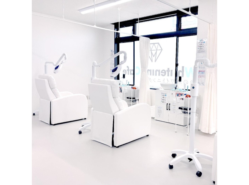 ホワイトニングカフェ徳島沖浜店